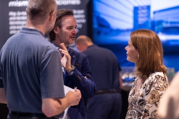 Gemelos digitales, Edge Computing, asistentes virtuales… la industria optimiza su eficiencia ante la Cuarta Revolución Industrial