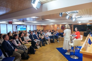 María Andrés Marín aborda el reto de “contar Europa” ante el auge del euroescepticismo en un nuevo Pep-Talk de la Cámara Alemana