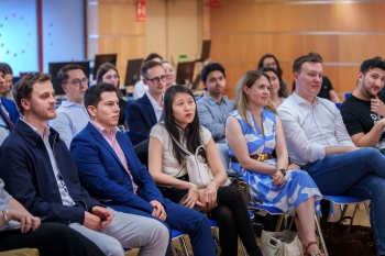 María Andrés Marín aborda el reto de “contar Europa” ante el auge del euroescepticismo en un nuevo Pep-Talk de la Cámara Alemana