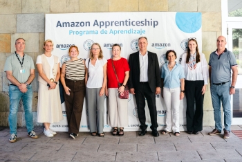 Amazon, Mondragon y la Cámara Alemana celebran la graduación del programa de FP Dual en Mecatrónica Industrial