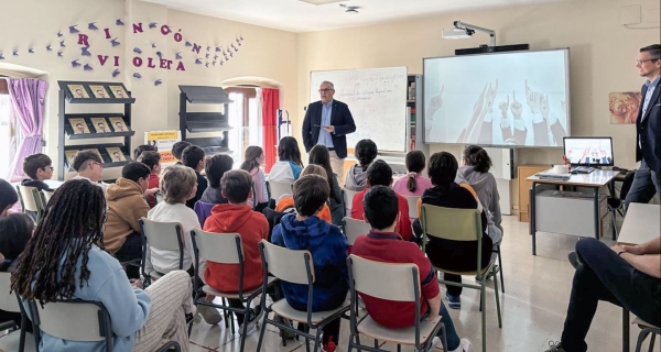 ABANCA acercó la educación financiera a más de 750 estudiantes durante la Global Money Week