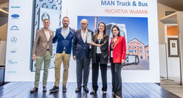 WoMAN recibe el Premio 10 a la Excelencia en Logística y Transporte