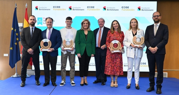 Airbus España, Hispasec, el IES Luis Vives y la Fundació BCN Formació Professional, ganadores del Premio Alianza para la FP Dual