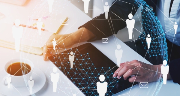 Los nuevos retos de los RRHH en 2025: conectar personas, tecnología y sostenibilidad
