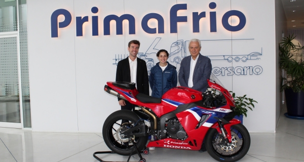 Primafrio apuesta por el talento y el liderazgo femenino nombrando a la piloto Ana Carrasco embajadora de marca