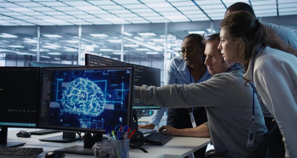 Salario y competencia: las principales causas de la escasez de talento en el sector IT