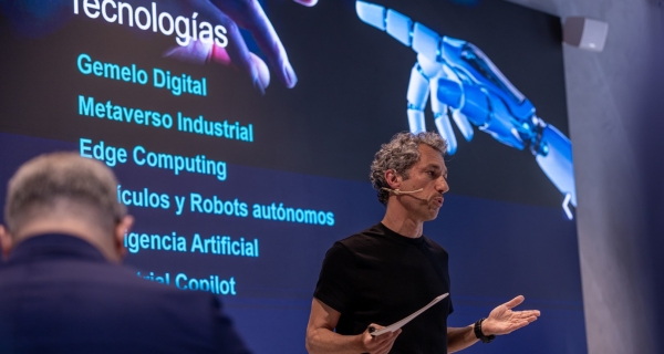 AHK Talk Nº2: Gemelos digitales, Edge Computing, asistentes virtuales… la industria optimiza su eficiencia ante la Cuarta Revolución Industrial