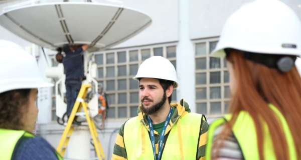 Indra Group busca más de 2.400 profesionales tecnológicos en toda España
