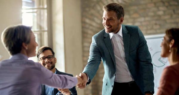 Adiós al mito: 8 de cada 10 profesionales considera verano como un buen momento para cambiar de empleo