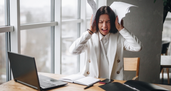  6 de cada 10 trabajadores experimentan de forma regular problemas de estrés en el trabajo