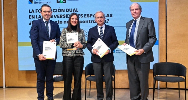 La mitad de las universidades españolas cuenta con alguna titulación dual, 12 puntos más que en 2024