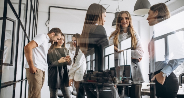 Llega el fenómeno del 'Quiet Thriving': los profesionales priorizan prosperar en su puesto antes que cambiar de empresa