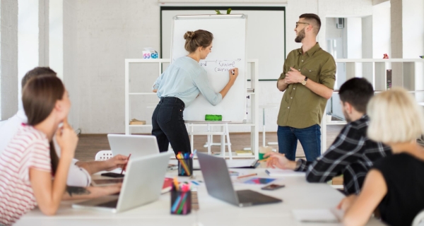 El 40% de los trabajadores no recibió formación en el último año, pese a considerarla clave para su desarrollo profesional