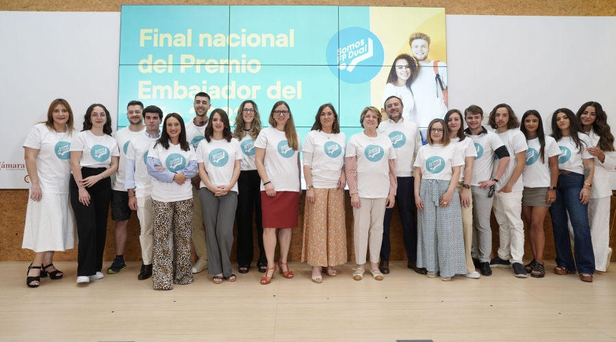 La Cámara de Comercio de España, Fundación Bertelsmann y LIDL entregan el el Premio Embajador del Año 2023 de la FP Dual