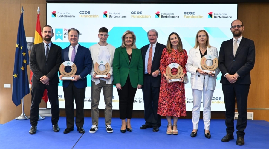 Airbus España, Hispasec, el IES Luis Vives y la Fundació BCN Formació Professional, ganadores del Premio Alianza para la FP Dual