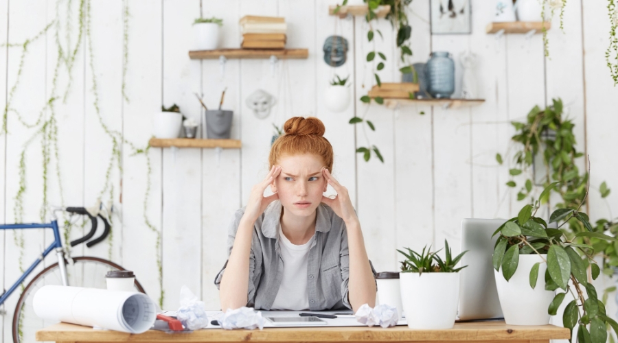 El 37% de los profesionales considera que los prejuicios sexistas son el principal obstáculo para las mujeres en el trabajo