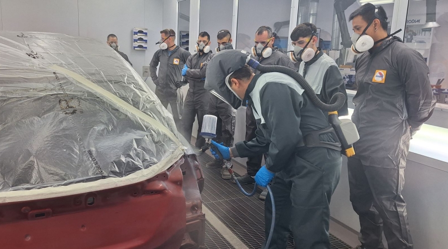 BASF forma en pintura Glasurit a Volkswagen Group España Distribución
