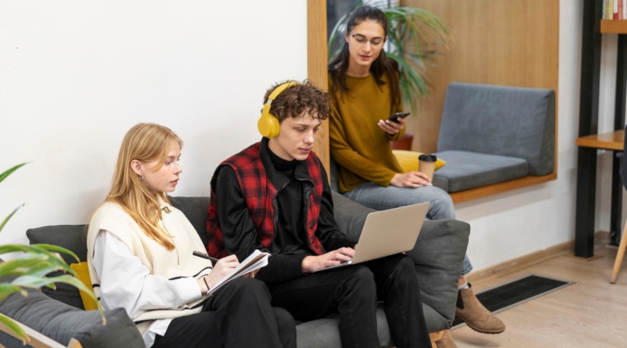 La Generación Z lo tiene claro: 1 de cada 4 cambiaría de empresa si no encuentra buen ambiente laboral