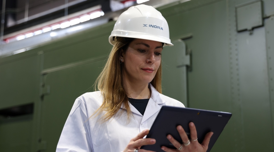 Indra Group impulsa a la nueva generación de mujeres en tecnología con Empowher Tech