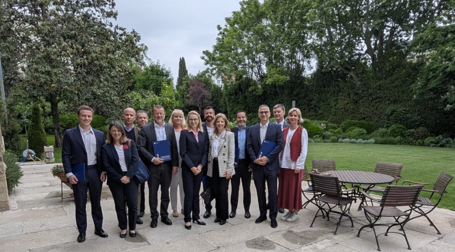 Empresas e instituciones analizan cómo acercar la FP Dual a las necesidades del mercado