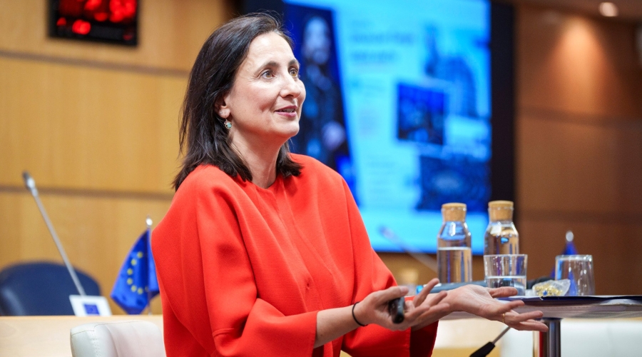 La Cámara de Comercio Alemana para España reunió ayer 23 de abril en Madrid a su red Young Professionals en torno a un nuevo Pep-Talk con María Andrés Marín, directora de la Oficina del Parlamento Europeo en España.