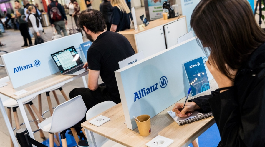 Allianz inaugura en Sevilla un innovador hub de negocio y networking bajo su iniciativa 'Negocios Valientes'