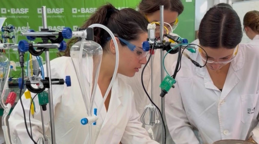 BASF acerca la ingeniería química a los jóvenes con una nueva edición de BA’s LAB